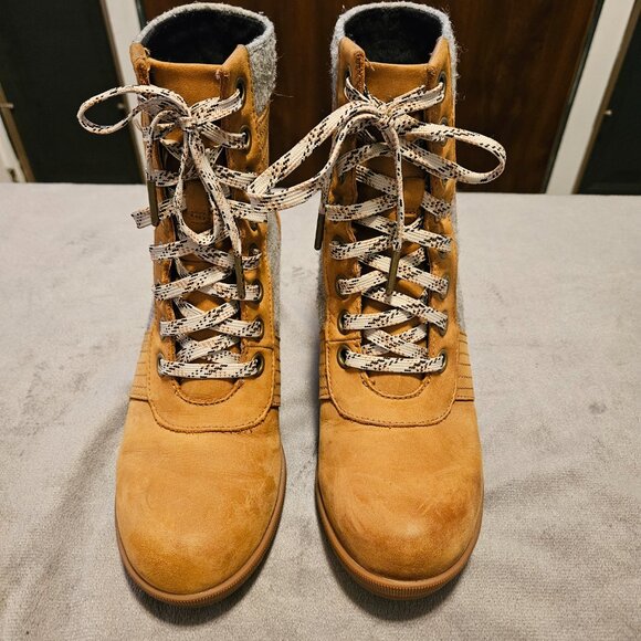 SOREL Joan of Arctic - Lexie Wedge Boots - Size 8.5 - Camel Felt - Picture 3 of 13